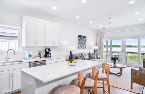 Georgetown House | Dock and Dwell at the Winyah Bay Club, Pool, Outdoor Lounge/Grill and Boat Slip included!