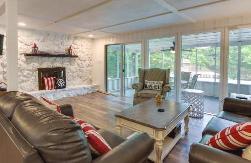 Camdenton House | Dock and Screened Porch Lake of the Ozarks Getaway!