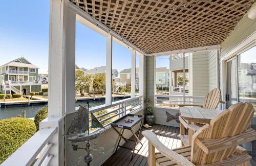 Manteo Apartment | Dock Holiday Formerly Port of Hull