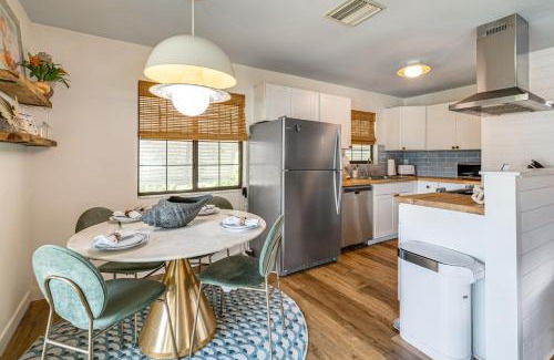 Crystal River House | Dock, Hot Tub and Games Crystal River Family Gem