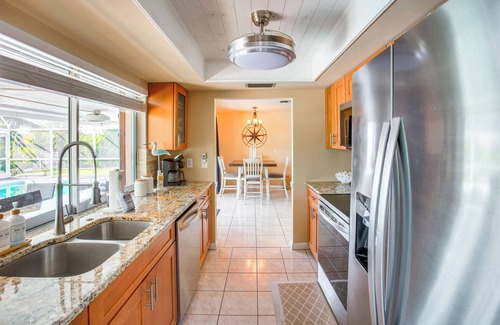 Caloosahatchee House | Dock Your Boat: Waterfront Cape Coral Home w/Pool