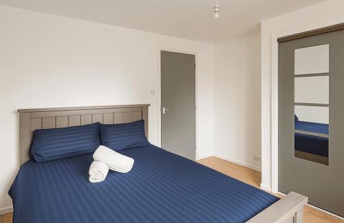Island Gardens Apartment | Docklands Quiet Retreat