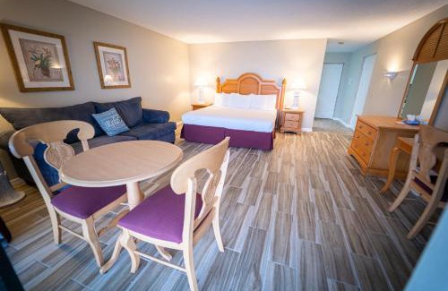 Fort Pierce Resort | Dockside Inn & Resort