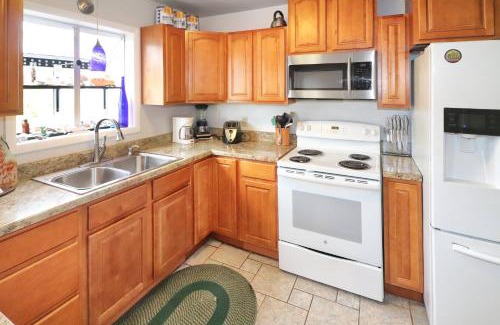 Chincoteague House | Dockside - Waterfront Condo with boat Dock!