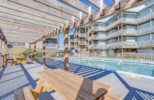 Rodanthe Apartment | Docktor's Oarders 180 RR