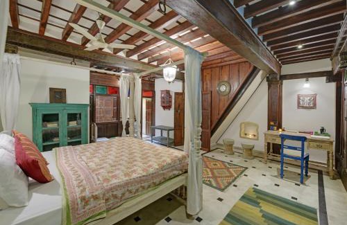 Kalupur Hotel | Dodhia Haveli