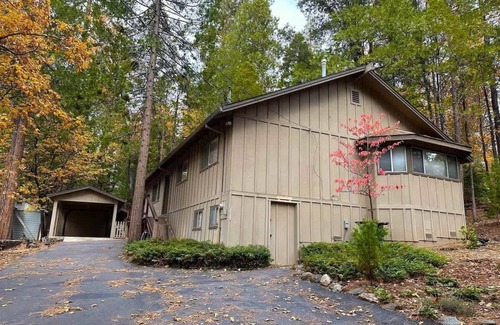 Twain Harte House | Doe’s Den – Cozy Lake-Access Retreat in Twain Harte 🏡🌲