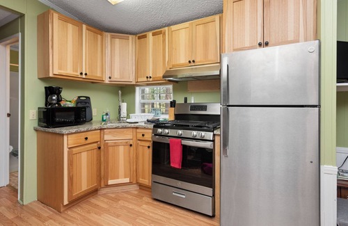 Cherokee RV Rental | Doesn't Get More Creekside!