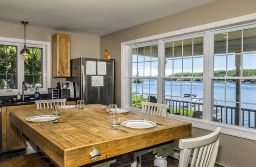 Lochmere House | Dog, boat, and family friendly house with private dock on Lake Winnisquam