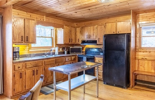 Almond House | Dog-friend mtn home near pond with private hot tub, fireplace, decks, & firepit
