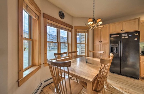 Carrabassett Valley Condo | Dog Friendly SugarloafCondo- Ski, Snowboard, Golf or Hike!