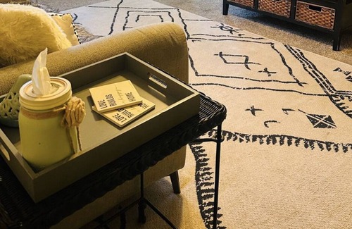 Dupont Apartment | Dog Friendly 3bed/1bath by DIA