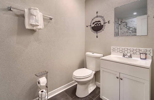Longmont House | Dog Friendly, 4-bedroom, Cozy Longmont Home