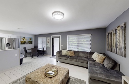 Singer Island Apartment | Dog-friendly apartment close to the beach with open layout, firepit, & AC