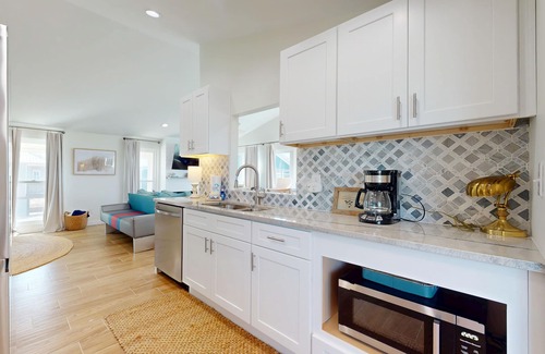 Southpointe House | Dog-friendly beachfront home w/deck, views, and beach access