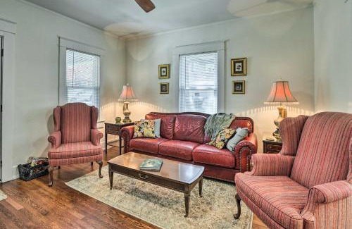 Forest Park House | Dog-Friendly Bungalow 1 Block to Avondale Dining!