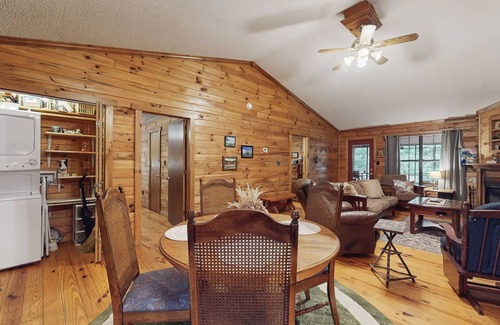 Sautee Nacoochee Cabin | Dog-friendly cabin in the woods w/private hot tub, screened-in deck & BBQ