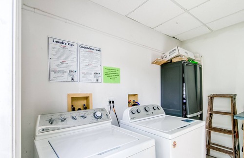 Old Northwood Apartment | Dog-friendly condo with high-speed WiFi and partial AC - snowbirds welcome