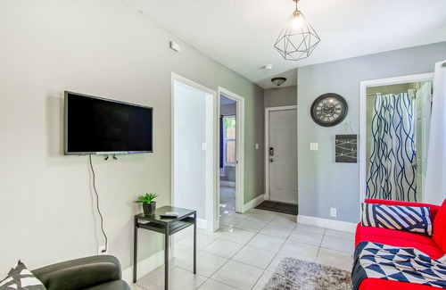 Old Northwood Apartment | Dog-friendly condo with high-speed WiFi and partial AC - snowbirds welcome