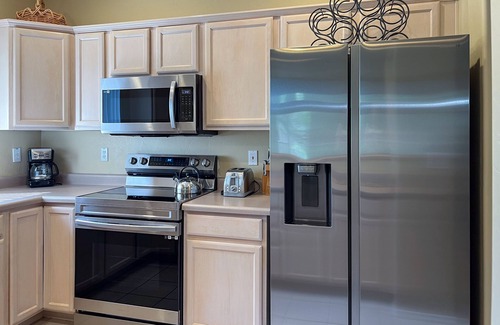 Rancho Vistoso Condo | Dog-friendly condo with high-speed WiFi, heated outdoor pool & hot tub