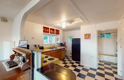 Depoe Bay House | Dog-friendly cottage with amazing ocean views, whale watching