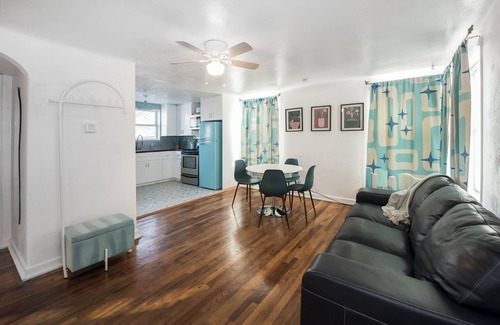East Colfax Cottage | Dog-friendly cottage w Two-car garage