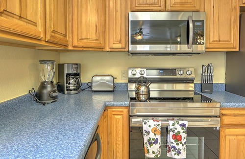 New Castle House | Dog Friendly Family Home w/ Decks, Near Downtown & Trails, 13 mi.to Hot Springs!