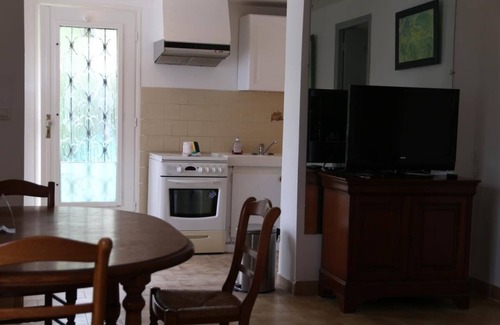 Fozieres House | Dog-friendly gîte for 6 people, 20 minutes from Salagou