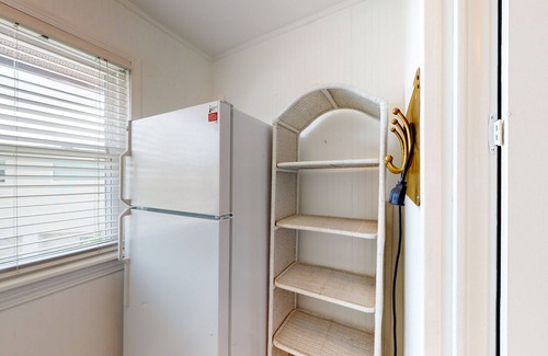 Royal Lagoons House | Dog-friendly getaway with ocean and bay views, WiFi, washer/dryer, & central A/C