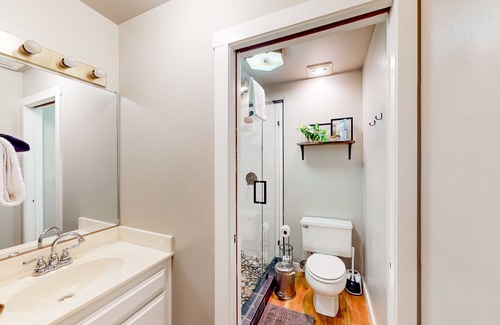 Arrowhead Villas House | Dog-friendly getaway with firepit, deck, & mountain views - near skiing & lakes
