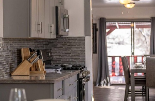Salida House | Dog Friendly Heart of the Rockies River Getaway!