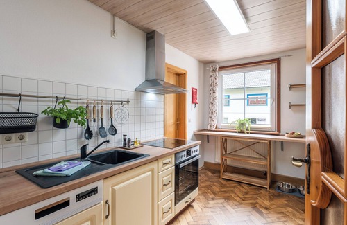 Enzklosterle Apartment | Dog-friendly Holiday Apartment Wildbach 80sqm, 2 Bedrooms, Infrared Sauna, max. 4 Persons