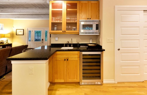 Gleneden Beach House | Dog-friendly home w/enclosed yard, game room, private hot tub - near the beach