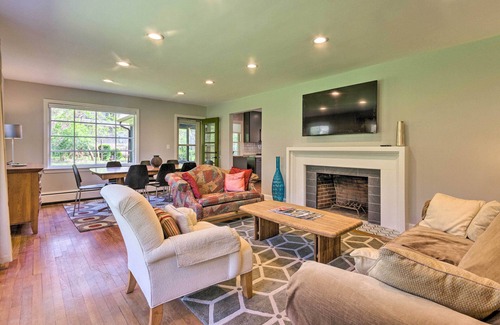 Hendersonville House | Dog-Friendly Home: 1 Mi to Downtown Hendersonville