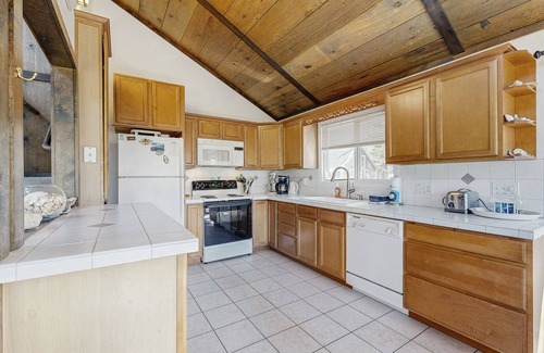 Rockaway Beach House | Dog-friendly home near the beach w/furnished deck, gas grill, & outdoor firepit