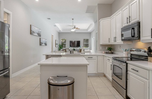Palm River Estates House | Dog-friendly home close to beach with screened patio & pool, & central AC