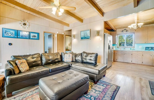 Tierra Del Mar House | Dog-friendly home with hot tub, fireplace, & game room - steps to beach