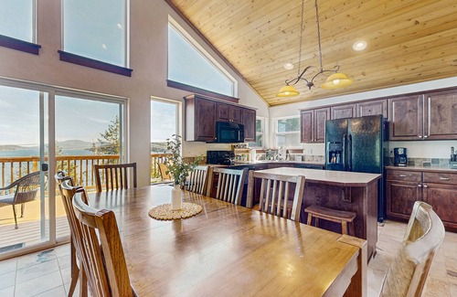 Coeur d'Alene House | Dog-friendly home with water views, deck, grill, wood stove, & private W/D
