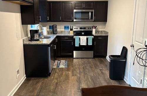 Mineral House | Dog Friendly Home with Central Air, Free WI-FI, deck, charcoal grill.