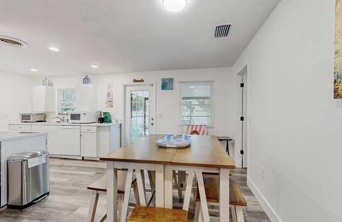 Sanibel House | Dog friendly house with private pool, bikes for guest use, and internet