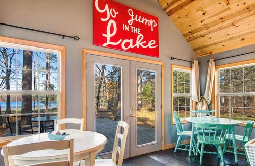 Lac du Flambeau Cabin | Dog-Friendly Lakefront Cabin with Private Deck, Firepit, & Acreage