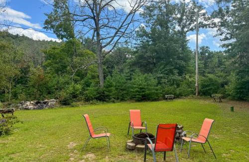 Lake George House | Dog-Friendly Lake George Home 3 Mi to Beach!