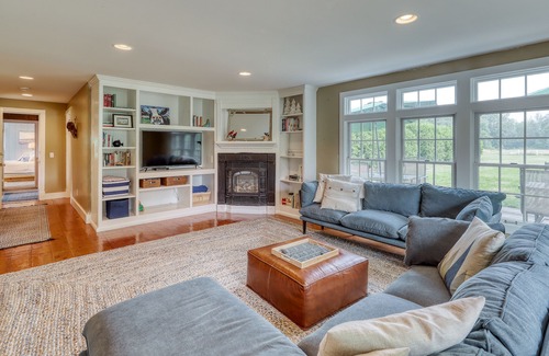 Isle La Motte House | Dog-friendly lake home with private beach, dock, firepit, barn, & treehouse