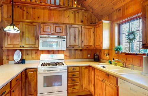 Land O Lakes House | Dog-Friendly, Lakefront Home w/a Private Dock, Free WiFi, & a Wood Fireplace