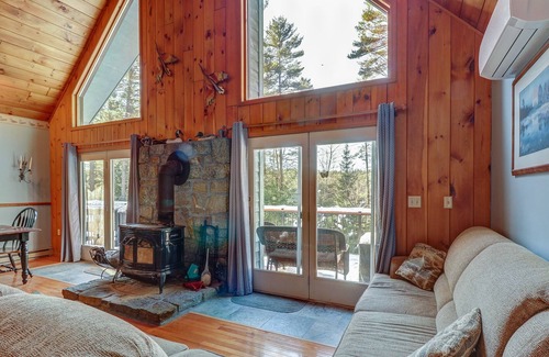 Chestertown House | Dog-friendly lakefront house with 2 living areas, beach nearby