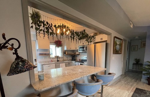 Leland House | Dog Friendly - Located Near Downtown Wilmington and Multiple Beaches!