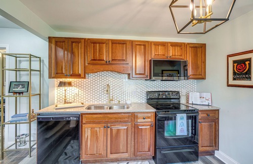 Louisville House | Dog-Friendly Louisville Home - 10 Mi to Downtown!