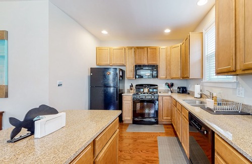 Millville House | Dog-friendly Millville by the Sea home with large yard, porch, grill, AC, & WiFi