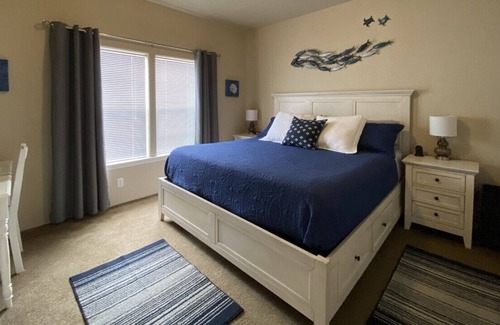 Oyehut-Hogans Corner Cabin | Dog Friendly - Ocean Shores Oasis - Amazing Location
