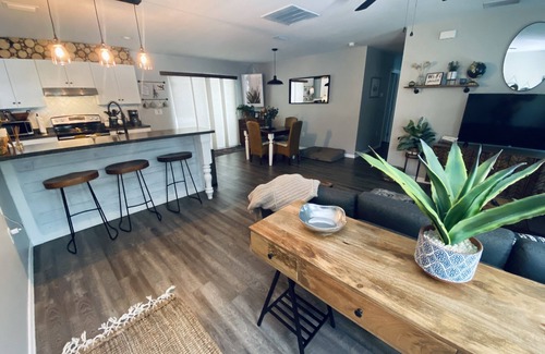 Fellowship House | Dog Friendly Retreat near WEC